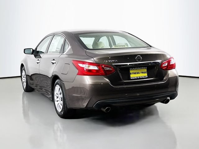 Used 2016 Nissan Altima 2.5 S w/ Power Driver Seat Package FWD image 5