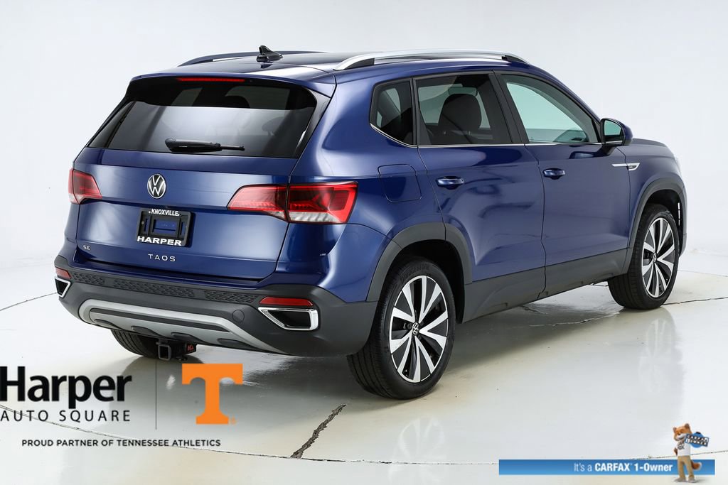 Used 2023 Volkswagen Taos SE w/ Panoramic Sunroof Package image 46