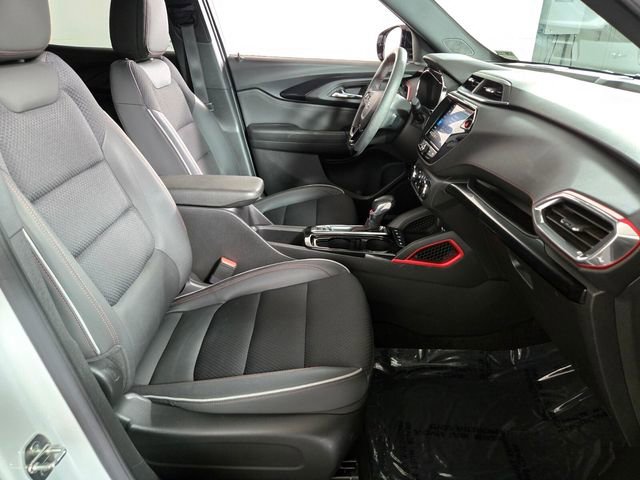 Used 2023 Chevrolet TrailBlazer RS w/ Convenience Package image 21