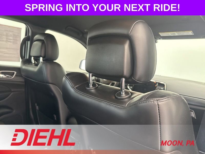 Used 2021 Jeep Grand Cherokee Laredo X AWD/4WD image 13