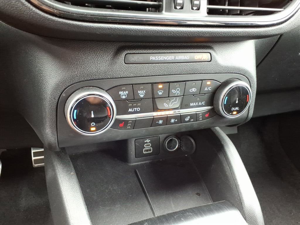 Used 2024 Ford Escape ST-Line image 23