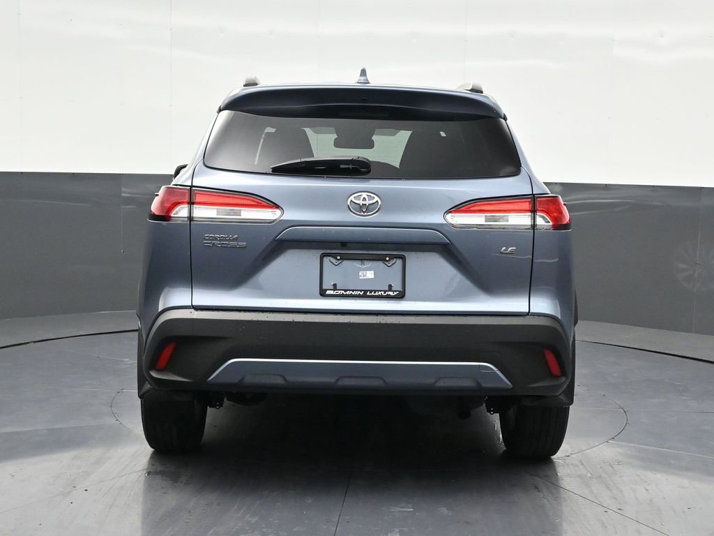 Used 2023 Toyota Corolla Cross LE image 4