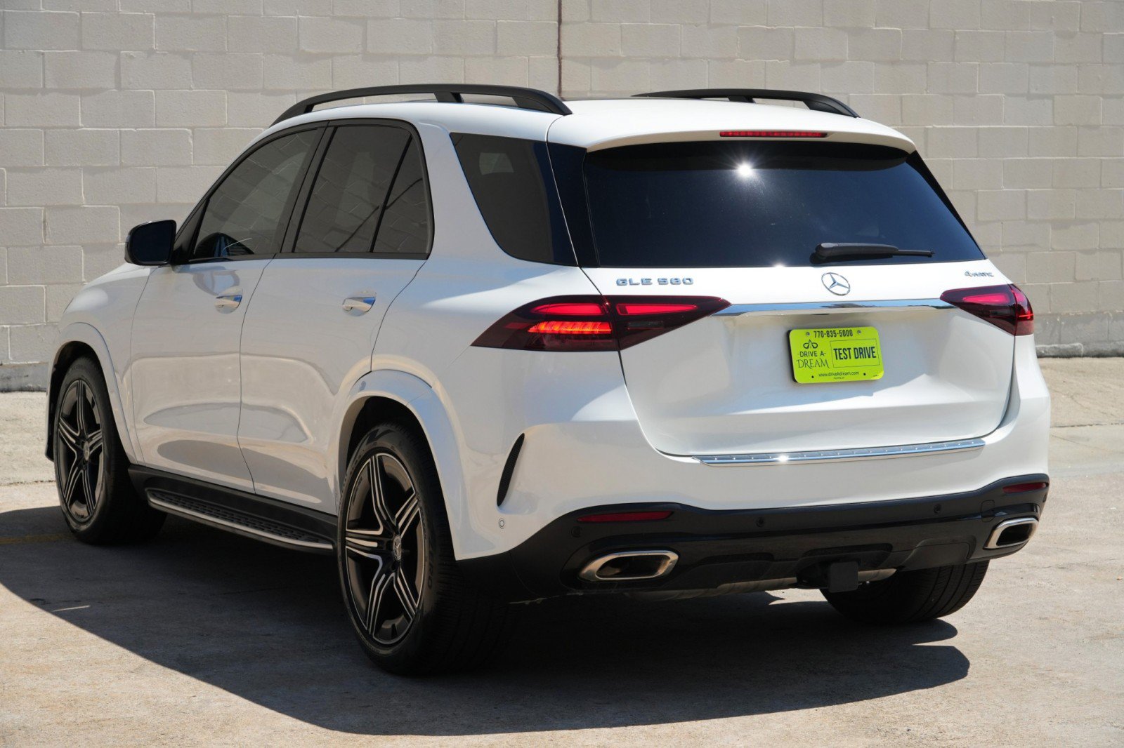Used 2024 Mercedes-Benz GLE 580 4MATIC w/ 3rd Row Seat Package image 62