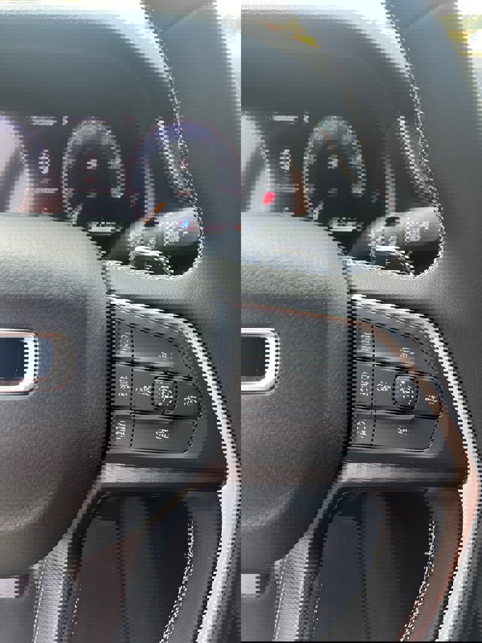New 2025 Jeep Grand Cherokee Laredo image 14