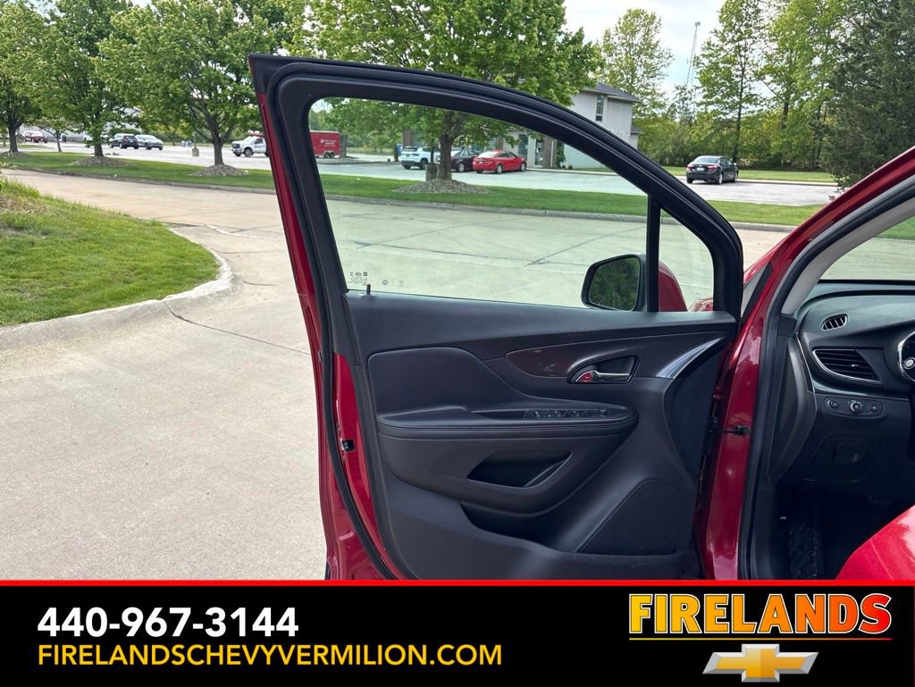 Used 2019 Buick Encore Sport Touring w/ Safety Package FWD image 13
