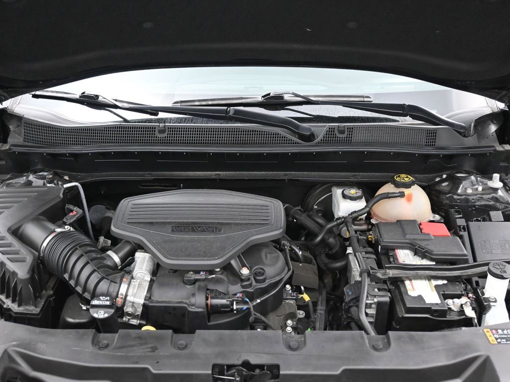 Used 2023 Chevrolet Blazer RS w/ Enhanced Convenience Package FWD image 12
