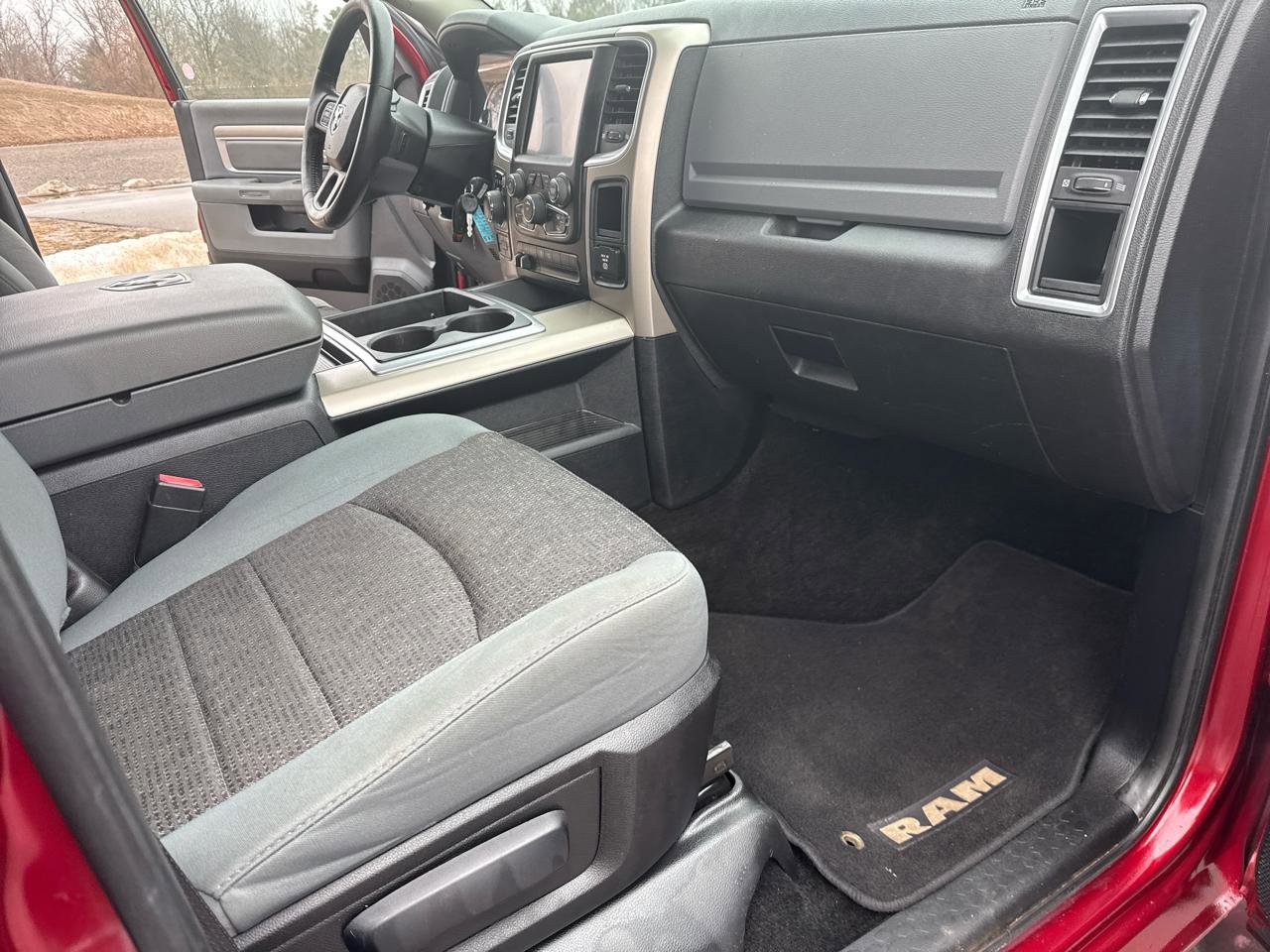 Used 2014 RAM 1500 Big Horn image 24