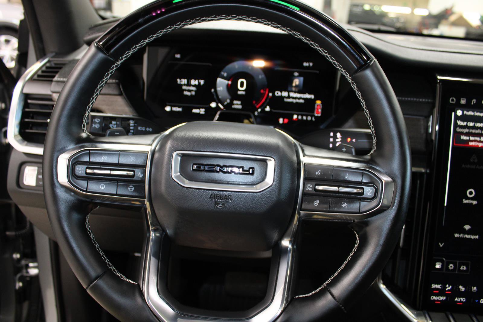 Used 2026 GMC Acadia Denali w/ Super Cruise Package AWD/4WD image 32