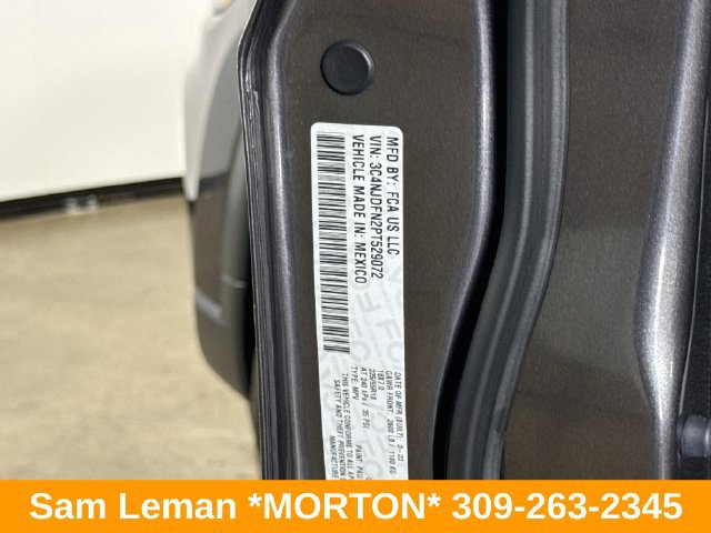 Used 2023 Jeep Compass Latitude w/ Sun and Sound Group AWD/4WD image 32