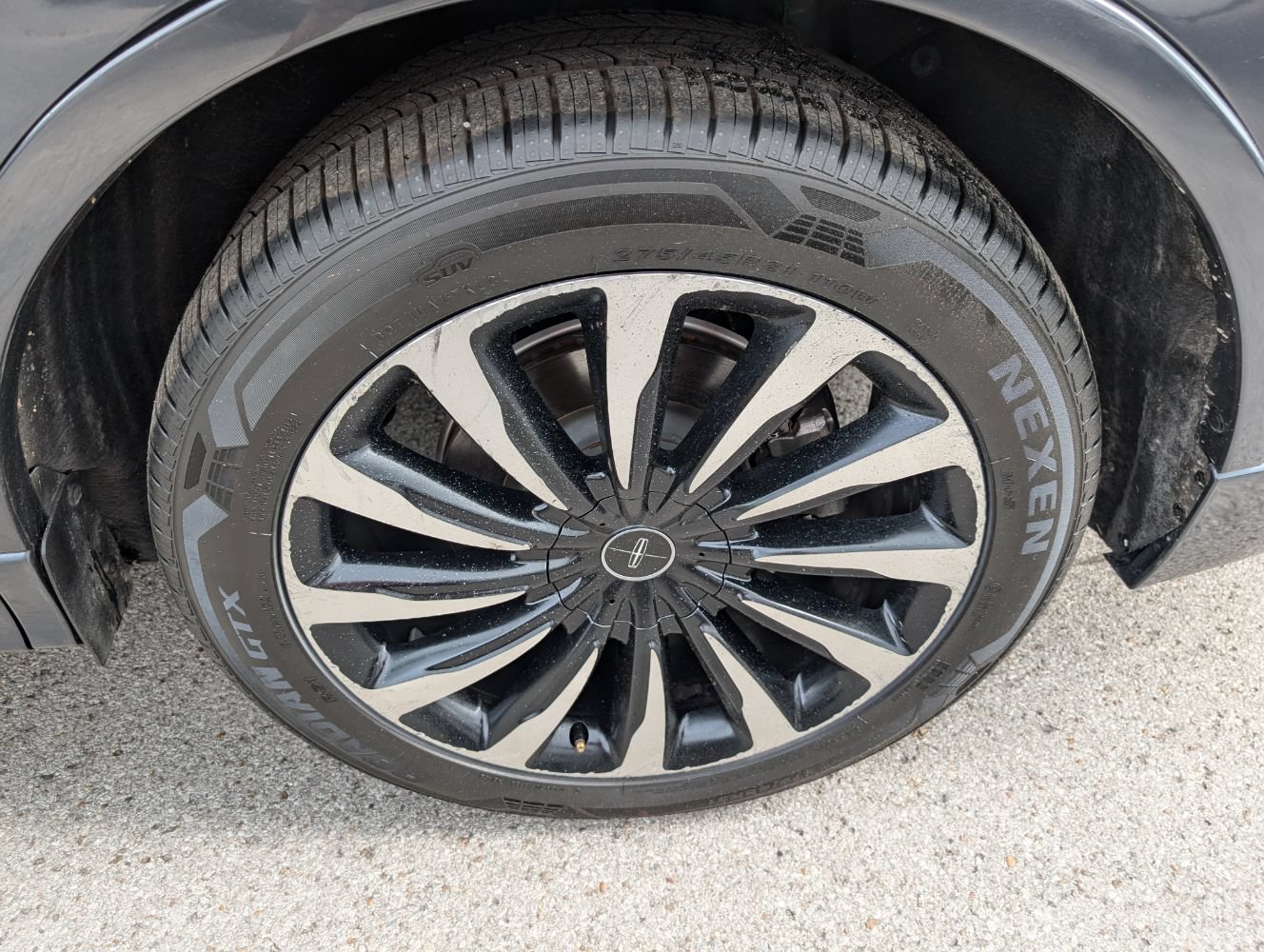 Used 2021 Lincoln Aviator Black Label Grand Touring AWD/4WD image 27