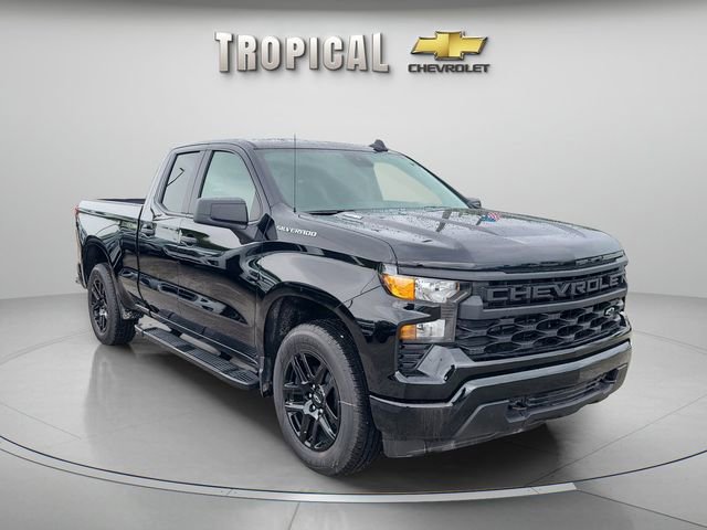 New 2026 Chevrolet Silverado 1500 Custom RWD image 4