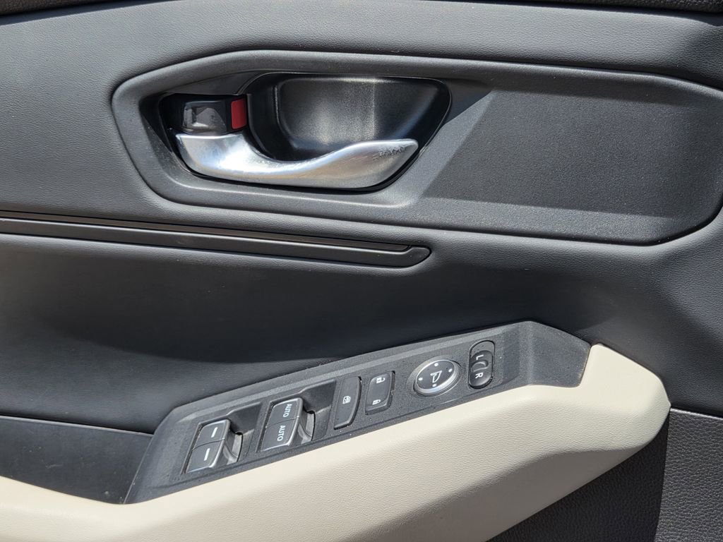 Used 2024 Honda Accord EX image 19