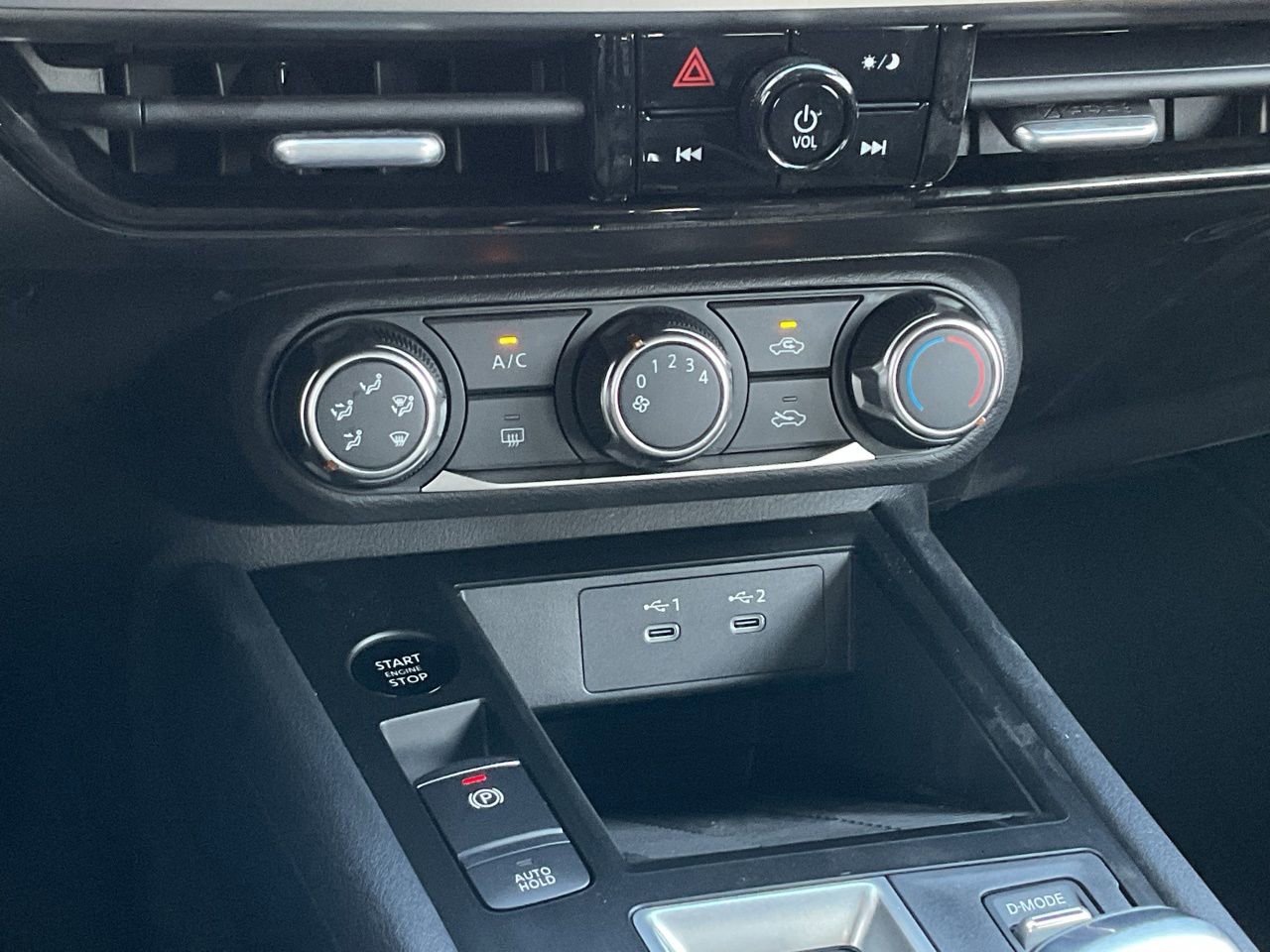 New 2026 Nissan Kicks S FWD image 32