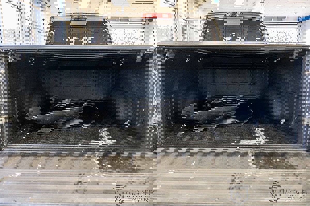 Used 2016 RAM 1500 Laramie w/ Convenience Group image 15