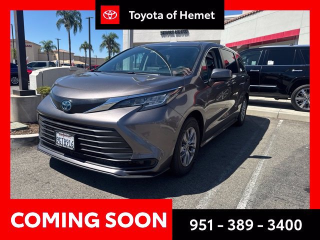 Used 2023 Toyota Sienna LE