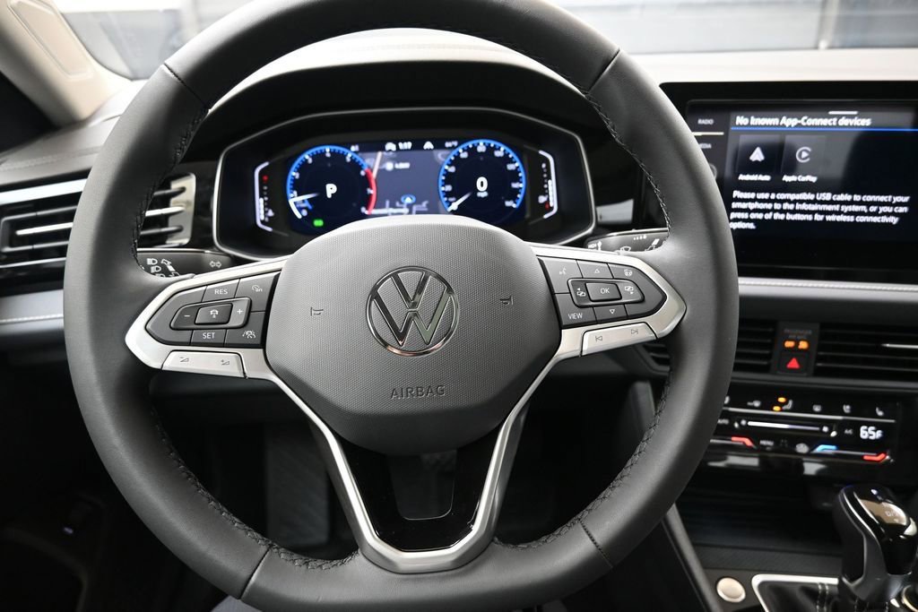 New 2026 Volkswagen Jetta SEL FWD image 25