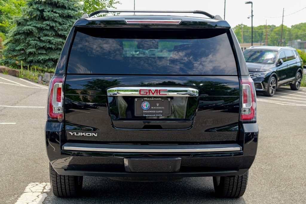 Used 2017 GMC Yukon Denali w/ Open Road Package AWD/4WD image 6