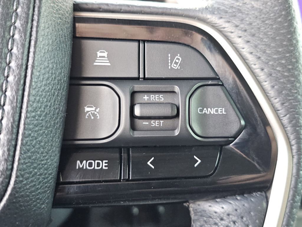 Used 2023 Toyota Sequoia SR5 w/ SR5 Premium Package AWD/4WD image 14