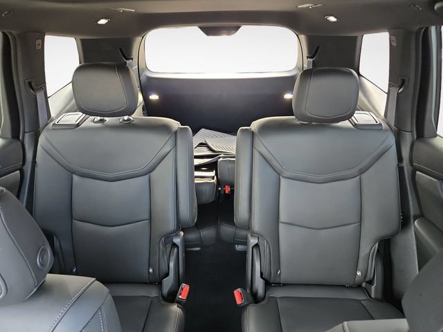 Used 2024 Cadillac XT6 Premium Luxury AWD/4WD image 28