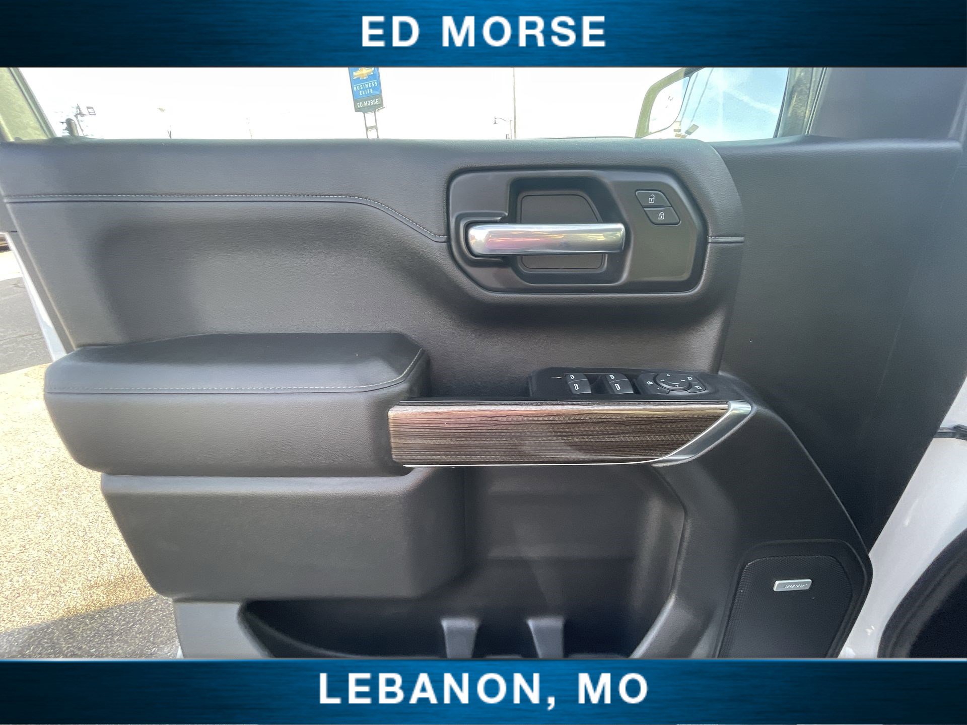 Certified 2021 Chevrolet Silverado 1500 LT Trail Boss w/ Convenience Package II AWD/4WD image 20