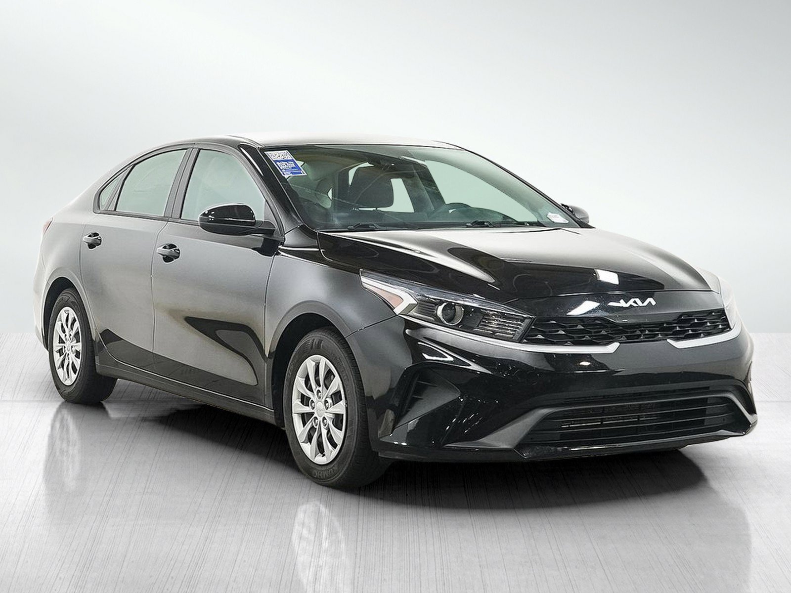 Used 2023 Kia Forte LX FWD image 7