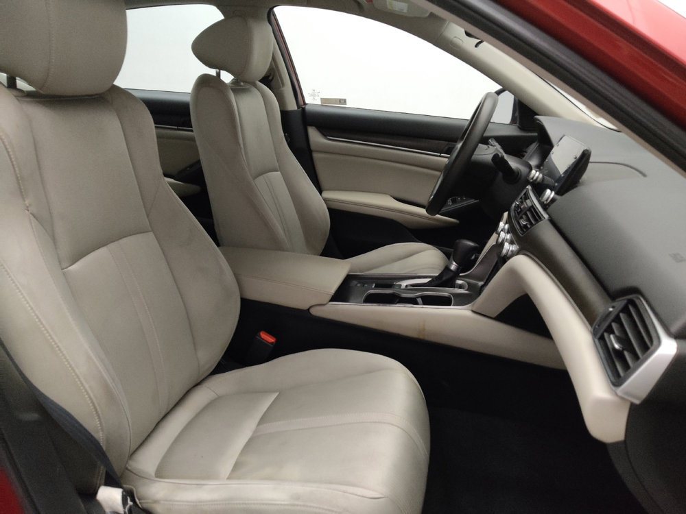 Used 2019 Honda Accord EX image 21