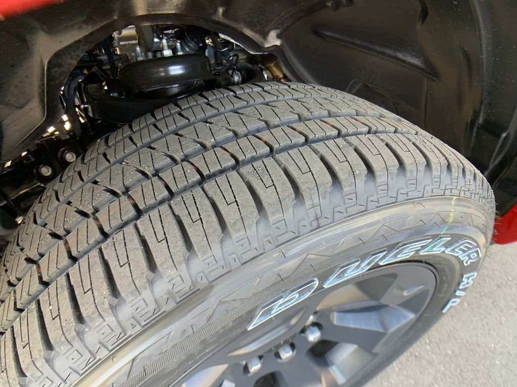 New 2026 RAM 1500 4x4 Crew Cab image 28