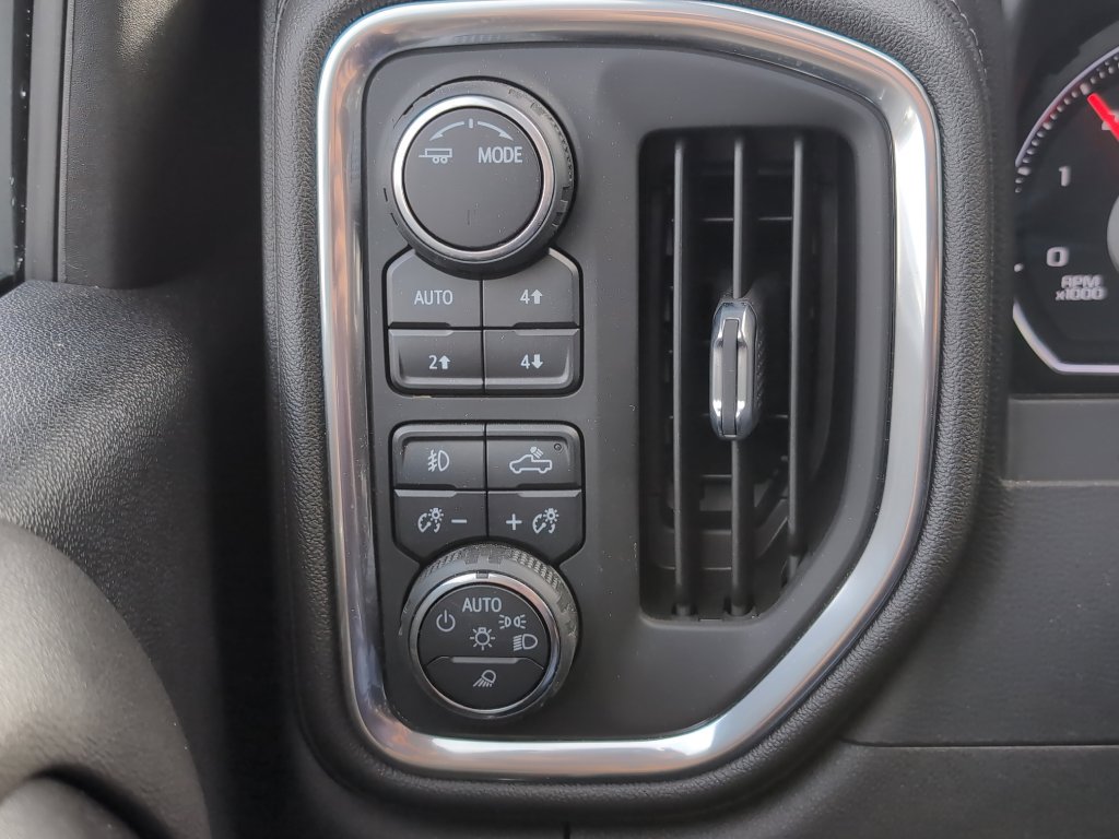 Used 2022 Chevrolet Silverado 2500 LTZ w/ Z71 Off-Road Package image 14