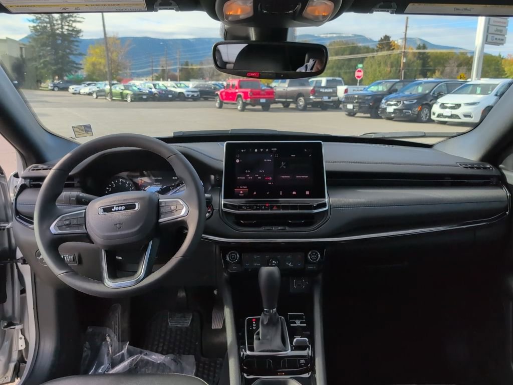 New 2026 Jeep Compass Latitude w/ Quick Order Package 29K image 16