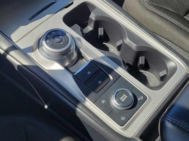 Used 2021 Ford Explorer XLT AWD/4WD image 28