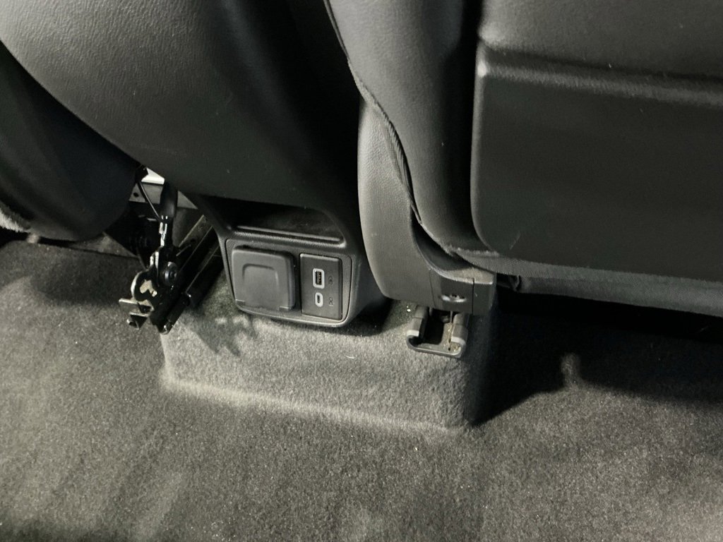 Used 2025 Chevrolet TrailBlazer RS w/ Convenience Package image 28