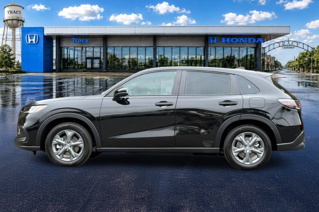 Used 2027 Honda HR-V LX image 12