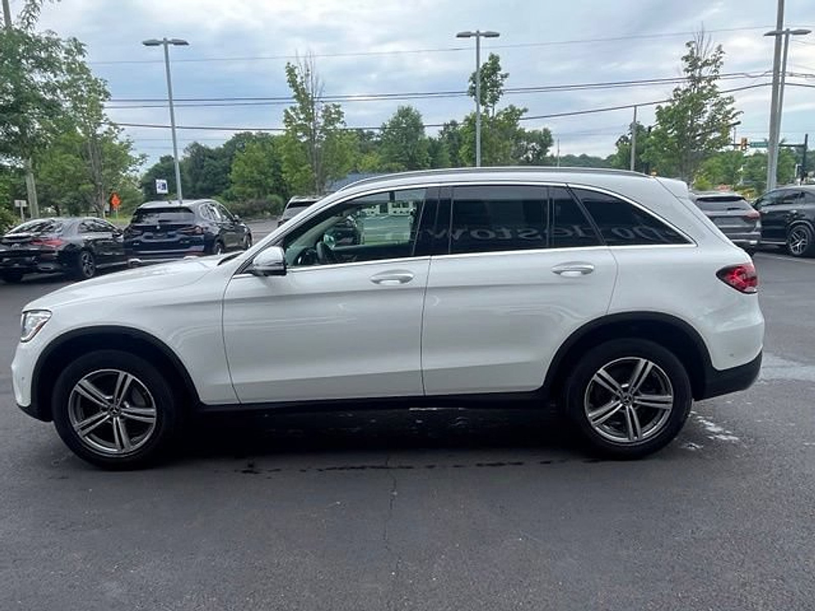 Certified 2022 Mercedes-Benz GLC 300 4MATIC image 4