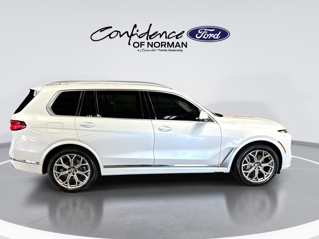 Used 2023 BMW X7 xDrive40i w/ Executive Package image 10