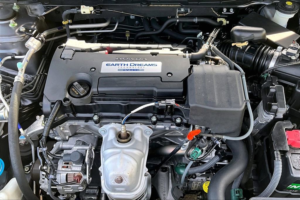 Used 2015 Honda Accord LX image 31
