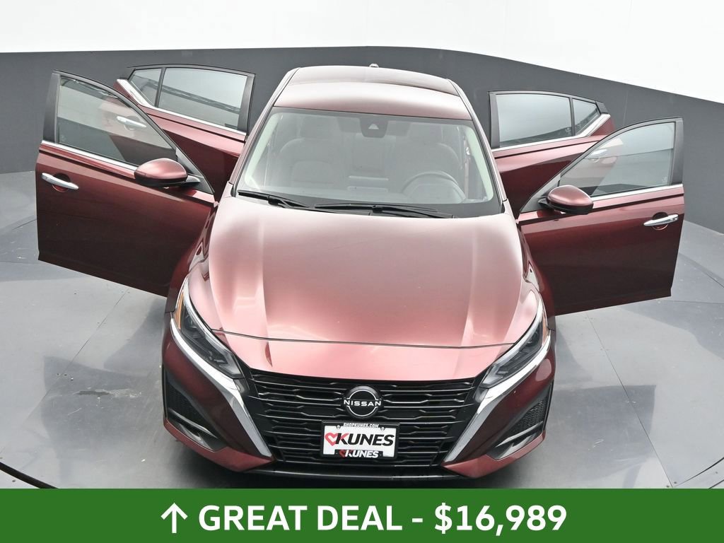 Used 2023 Nissan Altima 2.5 SV image 62