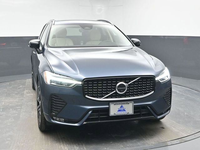 Used 2023 Volvo XC60 B5 Plus w/ Protection Package Premier image 2