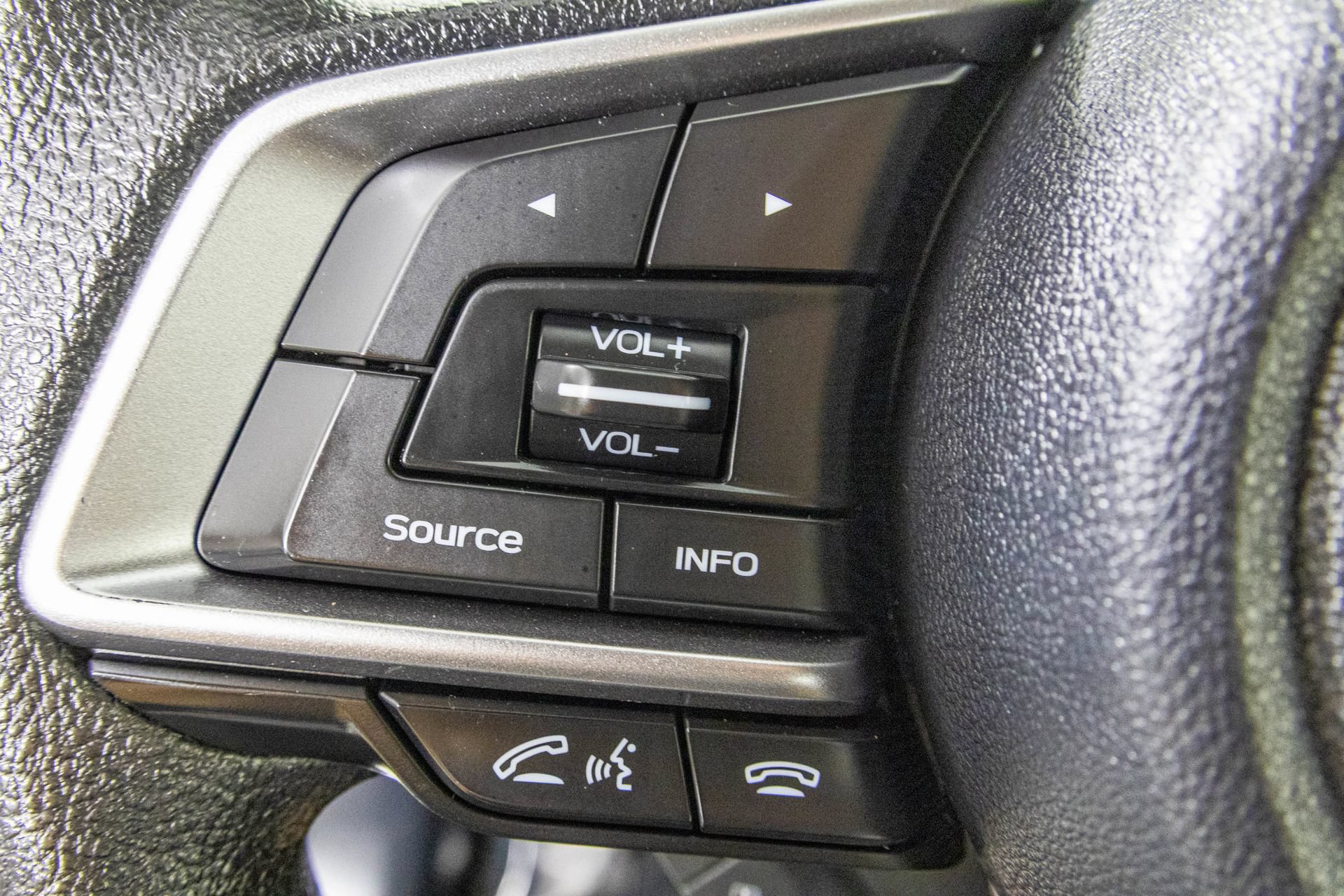 Used 2023 Subaru Forester AWD/4WD image 30