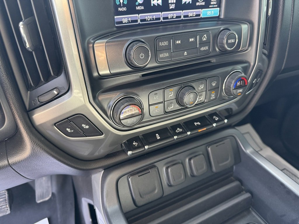 Used 2018 Chevrolet Silverado 1500 LT w/ Texas Edition image 18