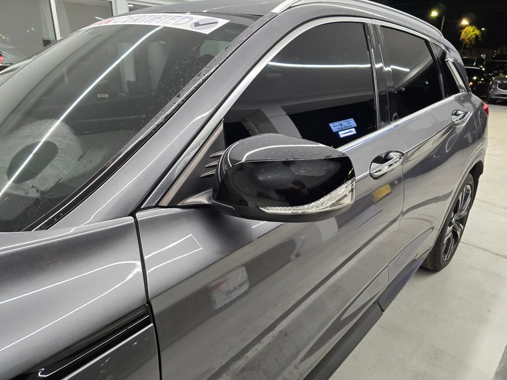 Used 2022 INFINITI QX50 Luxe w/ Appearance Package image 10