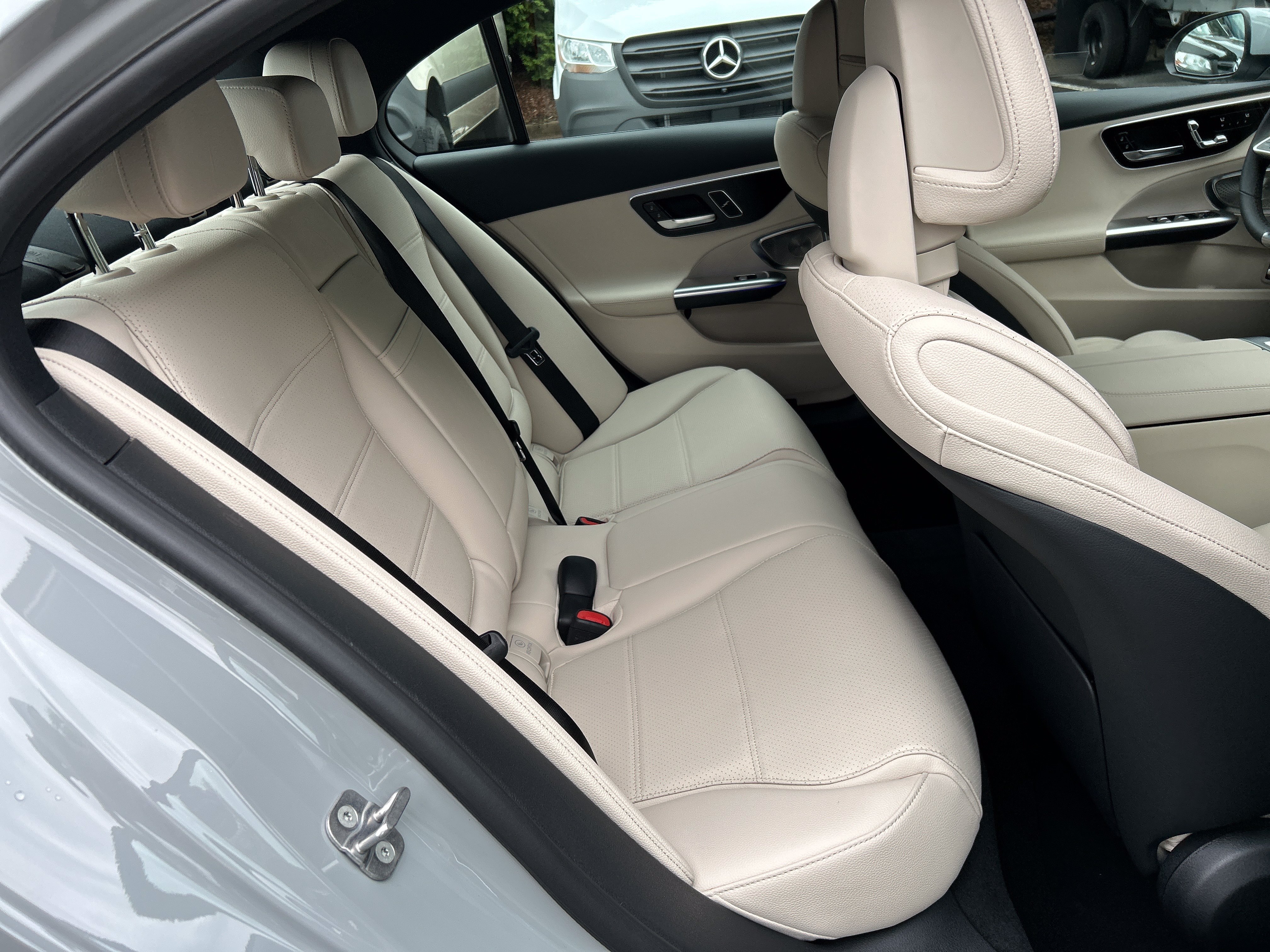 New 2026 Mercedes-Benz C 300 Sedan image 40