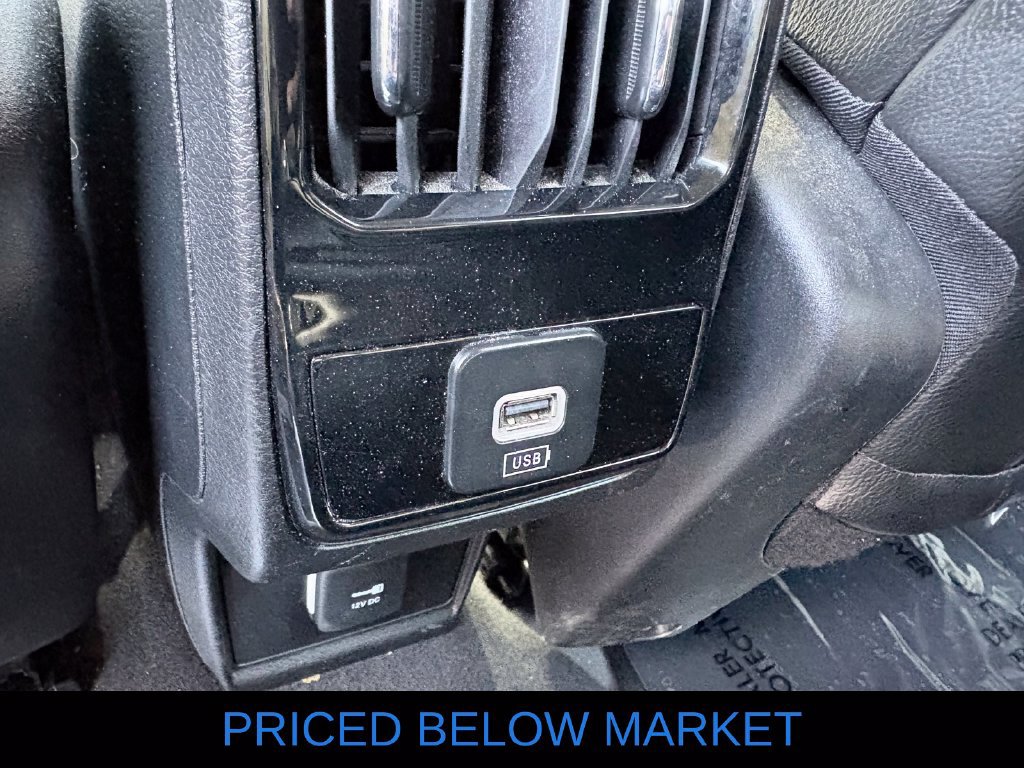 Used 2024 Jeep Compass Latitude AWD/4WD image 9