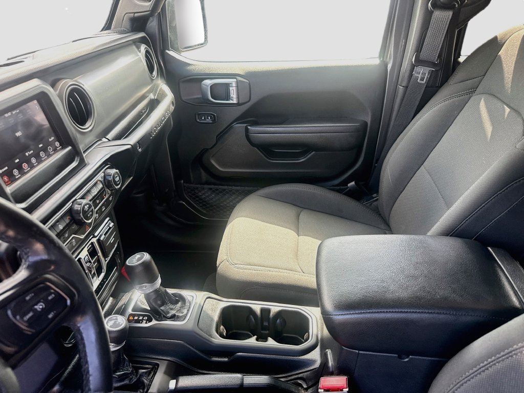 Used 2023 Jeep Wrangler Unlimited Sport AWD/4WD image 26