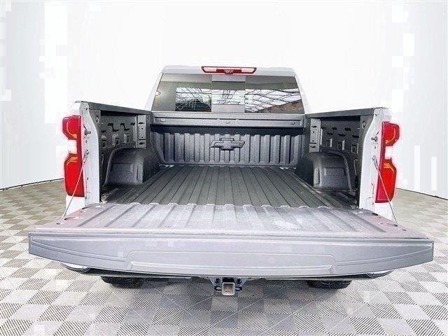 Used 2025 Chevrolet Silverado 1500 ZR2 w/ Technology Package AWD/4WD image 29