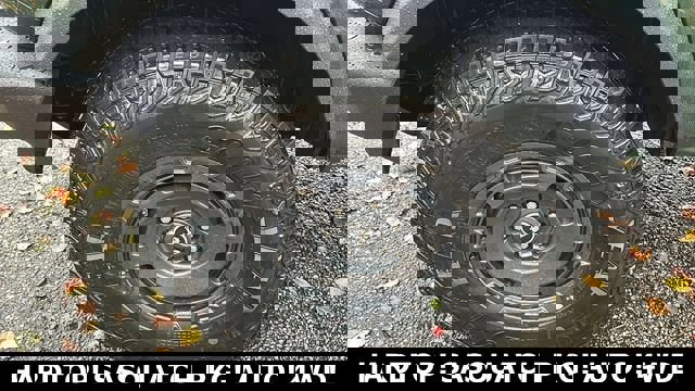 New 2025 Ford Bronco 4-Door w/ Sasquatch Package image 32