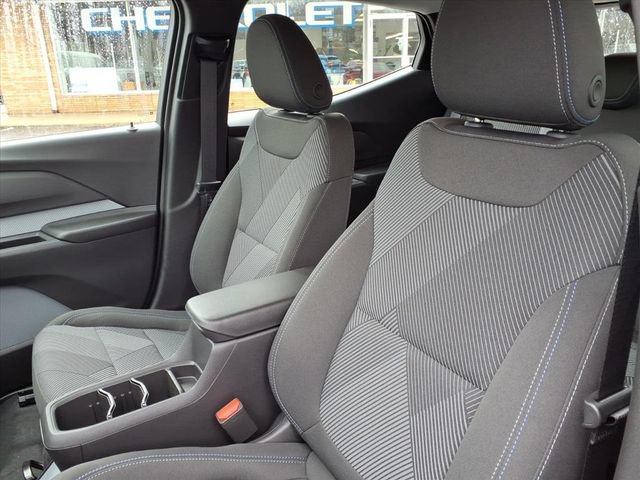 New 2027 Chevrolet Bolt LT w/ Comfort Package FWD image 7