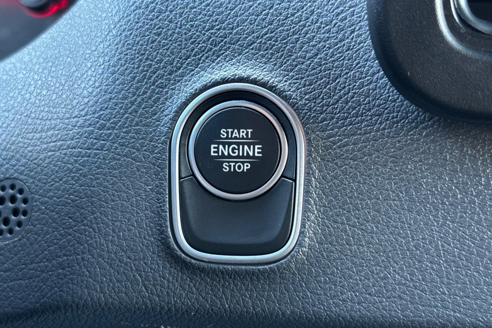 Used 2024 Mercedes-Benz Sprinter 2500 image 25