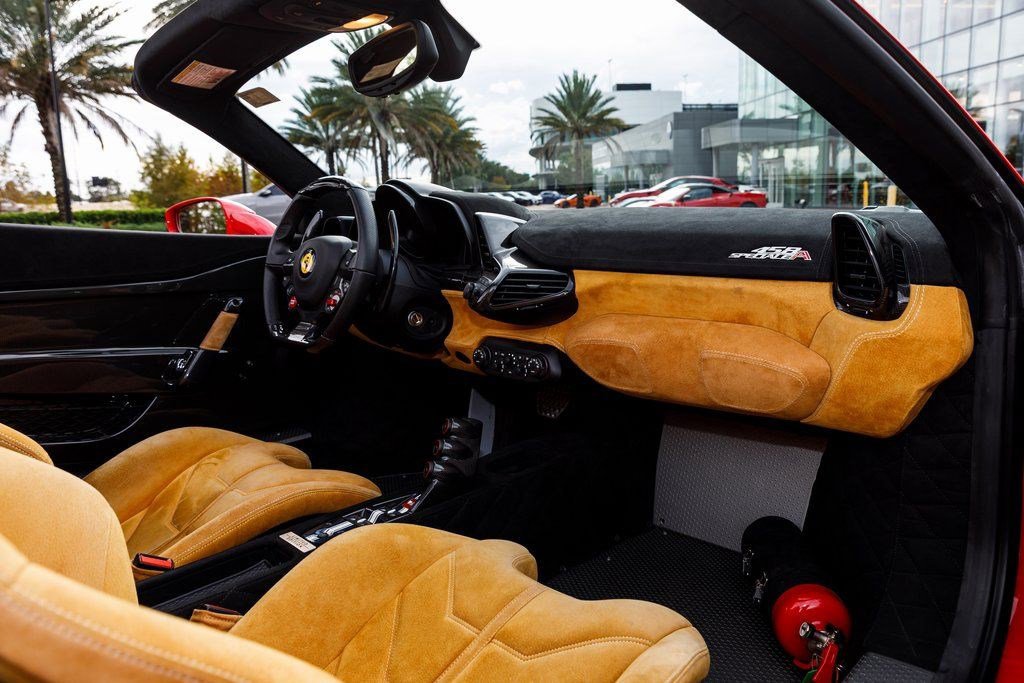 Used 2015 Ferrari 458 Speciale A image 37