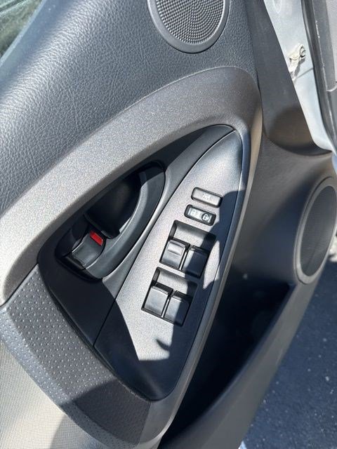 Used 2010 Toyota RAV4 2WD image 10