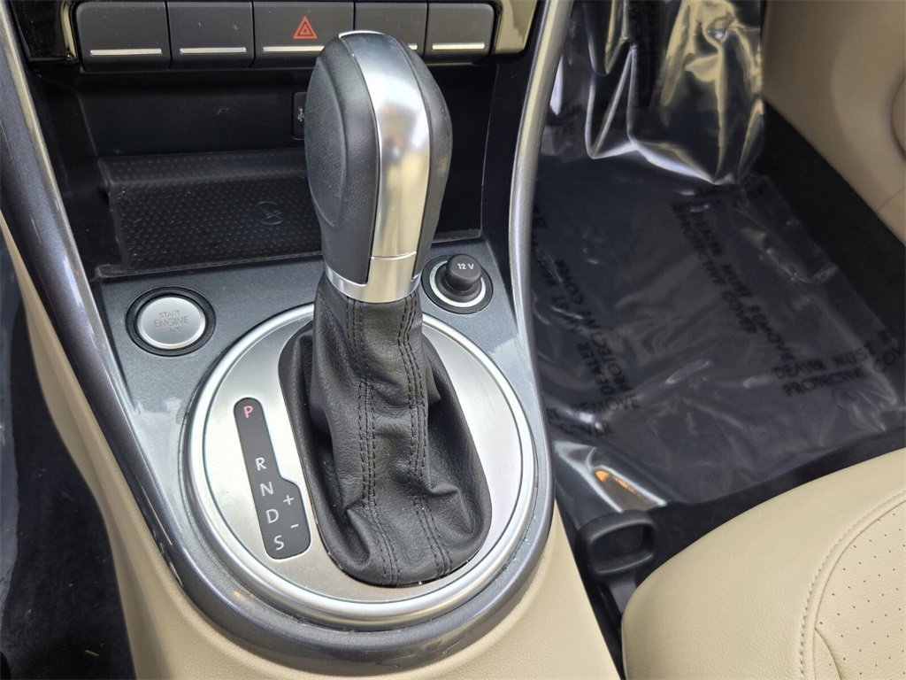 Used 2019 Volkswagen Beetle 2.0T SE image 23